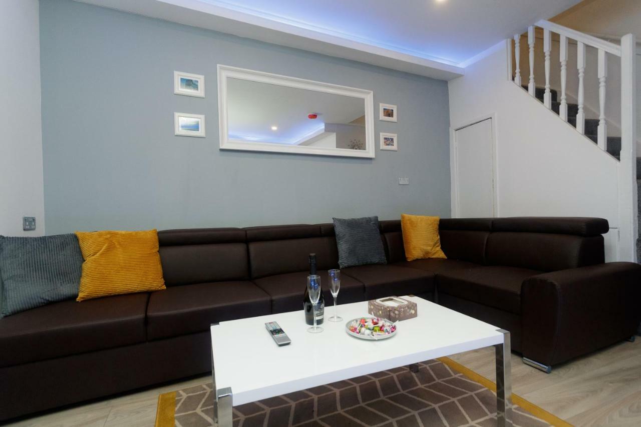 Towler House Apartments 6 Beds In 3 Bedrooms Leeds  Exterior photo